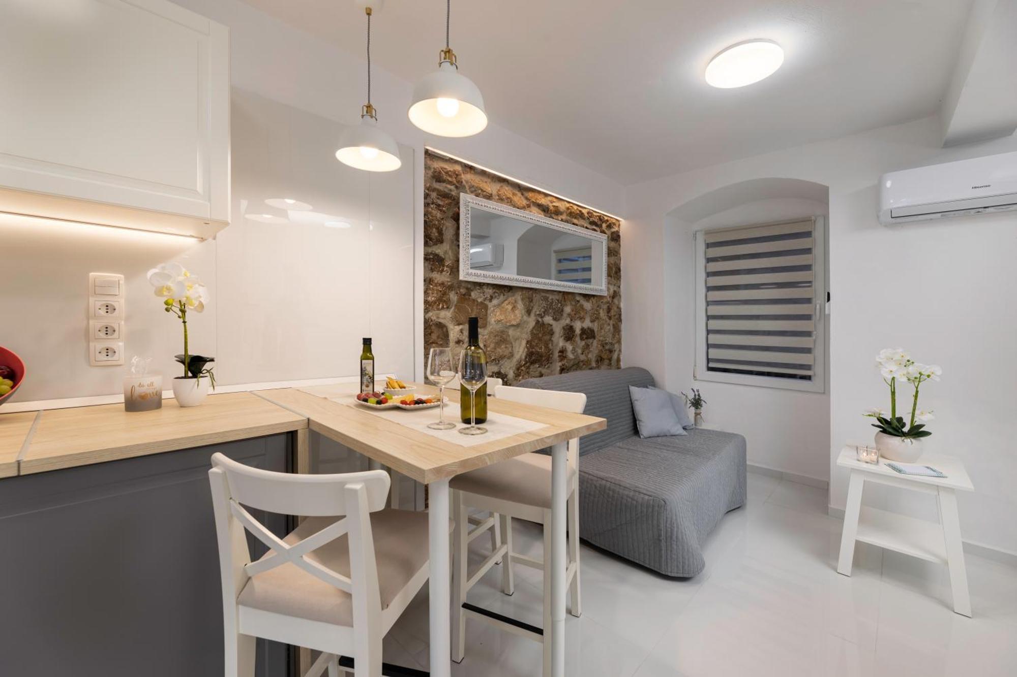 Apartment Gaviota Krk Krk Town Eksteriør bilde