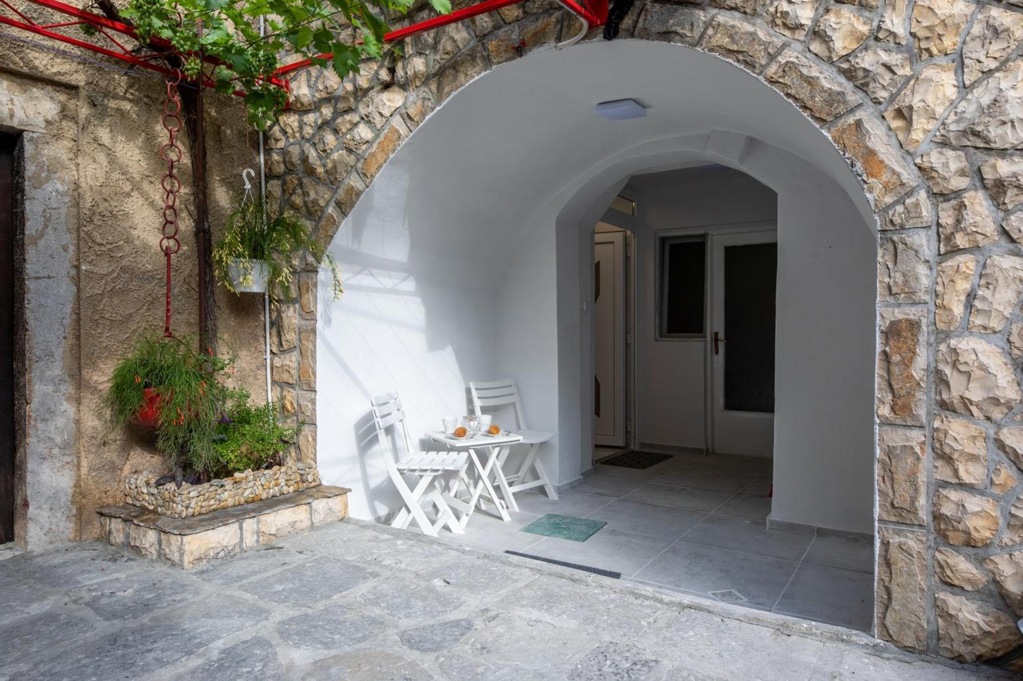 Apartment Gaviota Krk Krk Town Eksteriør bilde